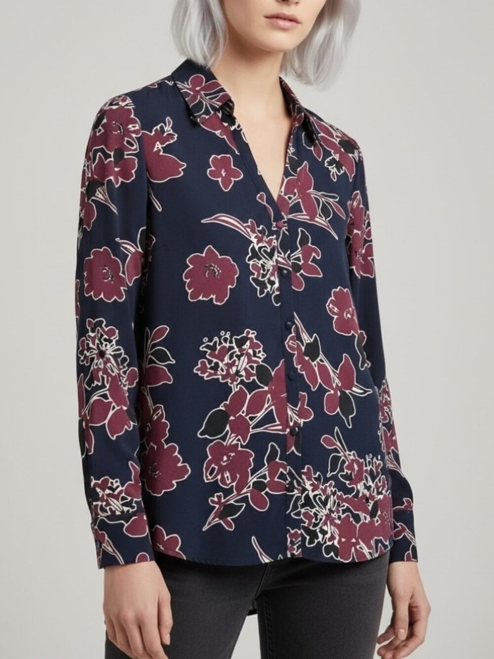Express Portofino Slim Floral Button Front Blouse Women's Medium Navy Burgundy